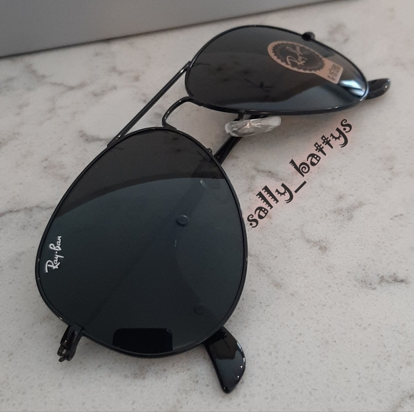 Ray-Ban (Store Display) Aviator All Black RB3025 Classic - Picture 6 of 13